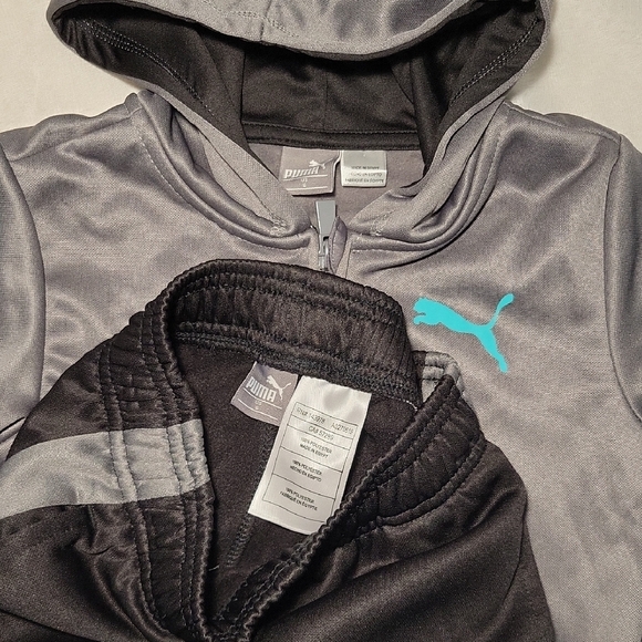 Puma Grey and Black Set with Aqua Details PUMA Kids 6 New Without Tags - Picture 2 of 8